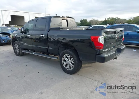 2017 Nissan Titan Xd Sv Diesel z USA, uszkodzony, nr VIN 1N6BA1F23HN510312